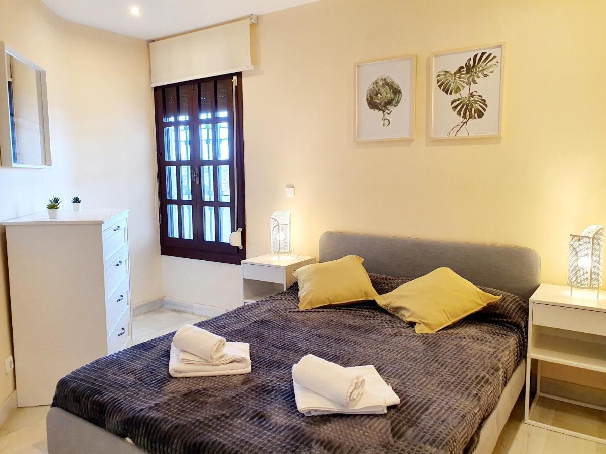 Cozy Apartment On The Beach Sitio de Calahonda Extérieur photo
