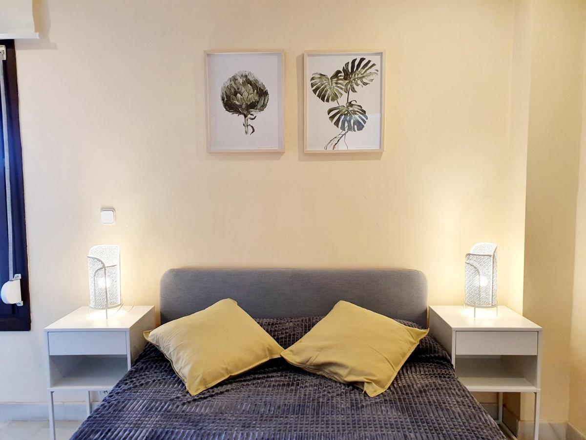 Cozy Apartment On The Beach Sitio de Calahonda Extérieur photo