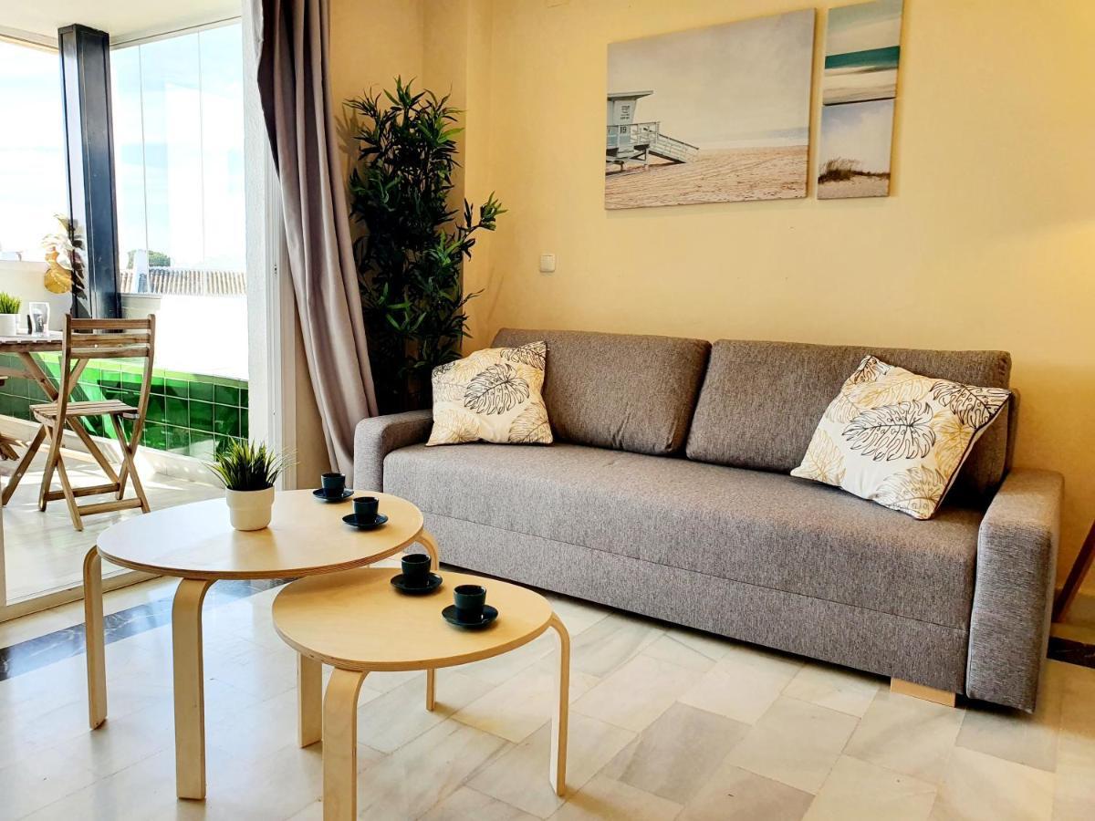 Cozy Apartment On The Beach Sitio de Calahonda Extérieur photo