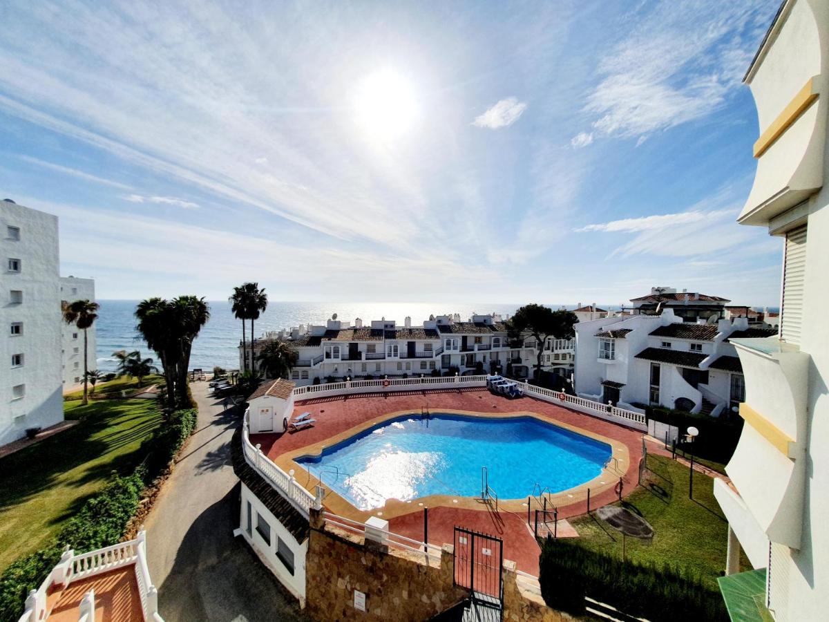 Cozy Apartment On The Beach Sitio de Calahonda Extérieur photo