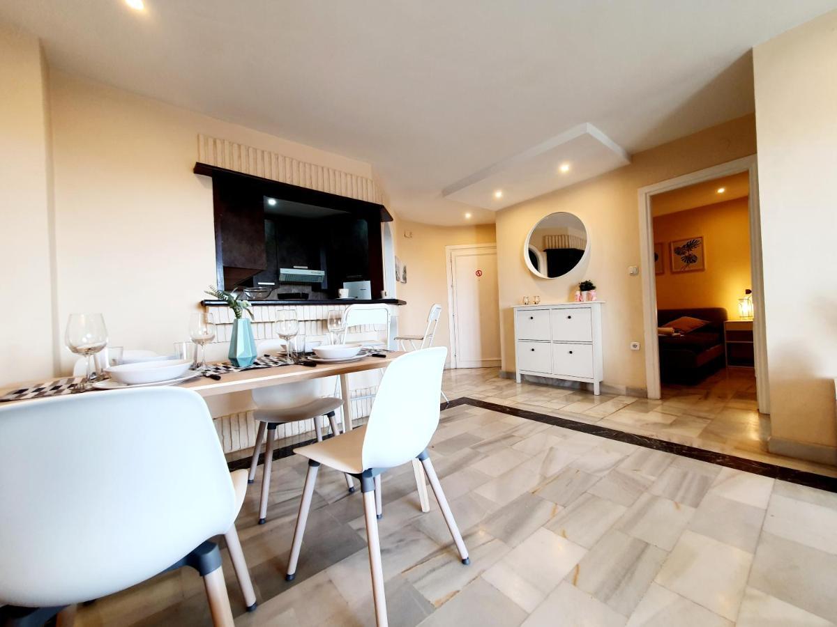 Cozy Apartment On The Beach Sitio de Calahonda Extérieur photo
